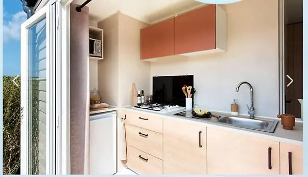 Seezeit Glamping Dom wakacyjny Seekirchen am Wallersee